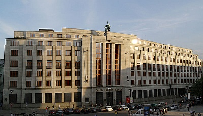 Průčelí budovy ČNB v Praze